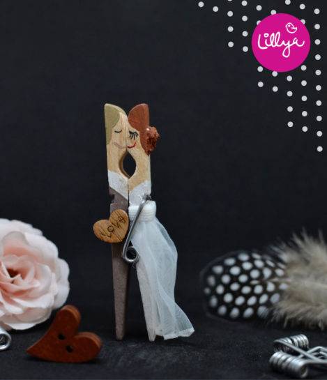 originálne darčeky pre svadobných hostí, svadobné magnetky, handmade darčeky pre svadobčanov, drevené magnetky, darčeky pre hostí na svadbe, neobyčajné darčeky, svadobné darčeky pre hostí, pamiatka na svadbu, svadobné štipce, maľované štipce, svadobné štipčeky oroginalne darceky pre svadobnych hosti, svadobne magnetky, handmade darceky pre svadobcanov, darceky pre hosti na svadbe, neobycajne darceky, svadobne darceky pre hosti, pamiatkana svadbu, svadobne stipce, svadobne stipceky, svadobne menovky, menovky na stoly
