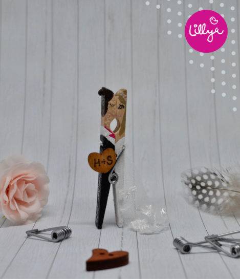 originálne darčeky pre svadobných hostí, svadobné magnetky, handmade darčeky pre svadobčanov, drevené magnetky, darčeky pre hostí na svadbe, neobyčajné darčeky, svadobné darčeky pre hostí, pamiatka na svadbu, svadobné štipce, maľované štipce, svadobné štipčeky oroginalne darceky pre svadobnych hosti, svadobne magnetky, handmade darceky pre svadobcanov, darceky pre hosti na svadbe, neobycajne darceky, svadobne darceky pre hosti, pamiatkana svadbu, svadobne stipce, svadobne stipceky, svadobne menovky, menovky na stoly